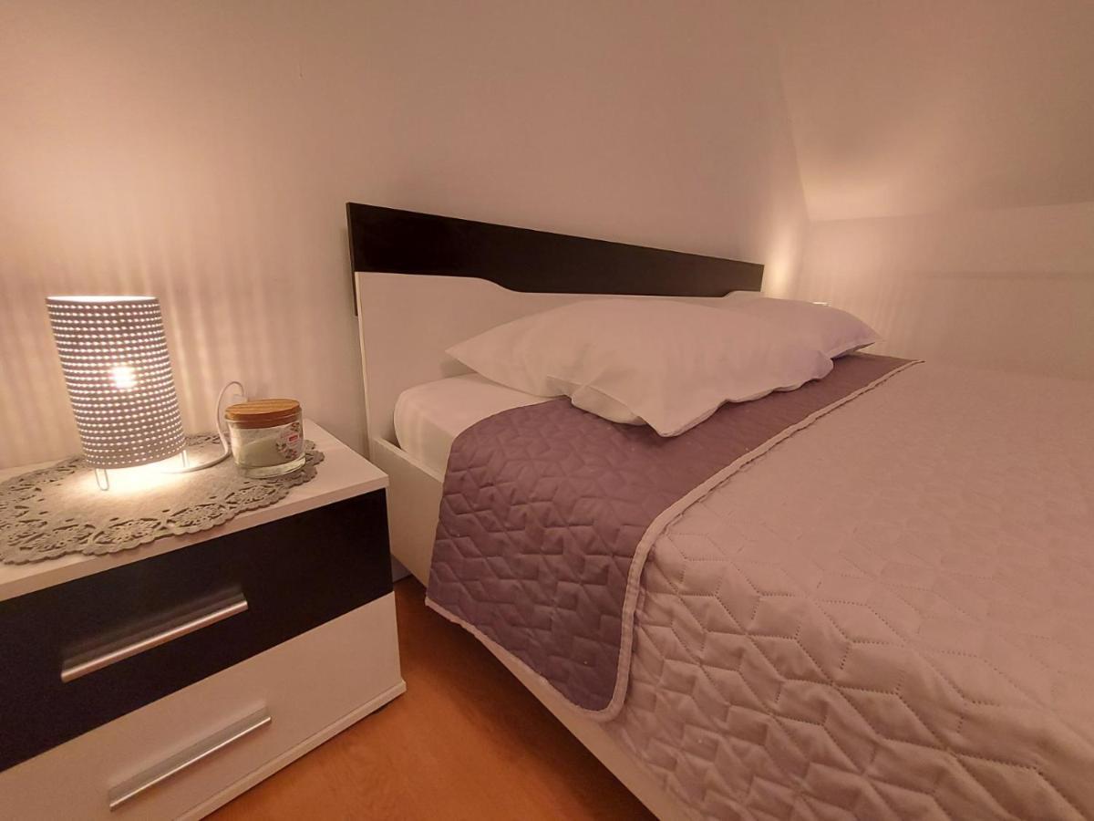 Apartman Skender 3* Ravna Gora Appartamento Esterno foto